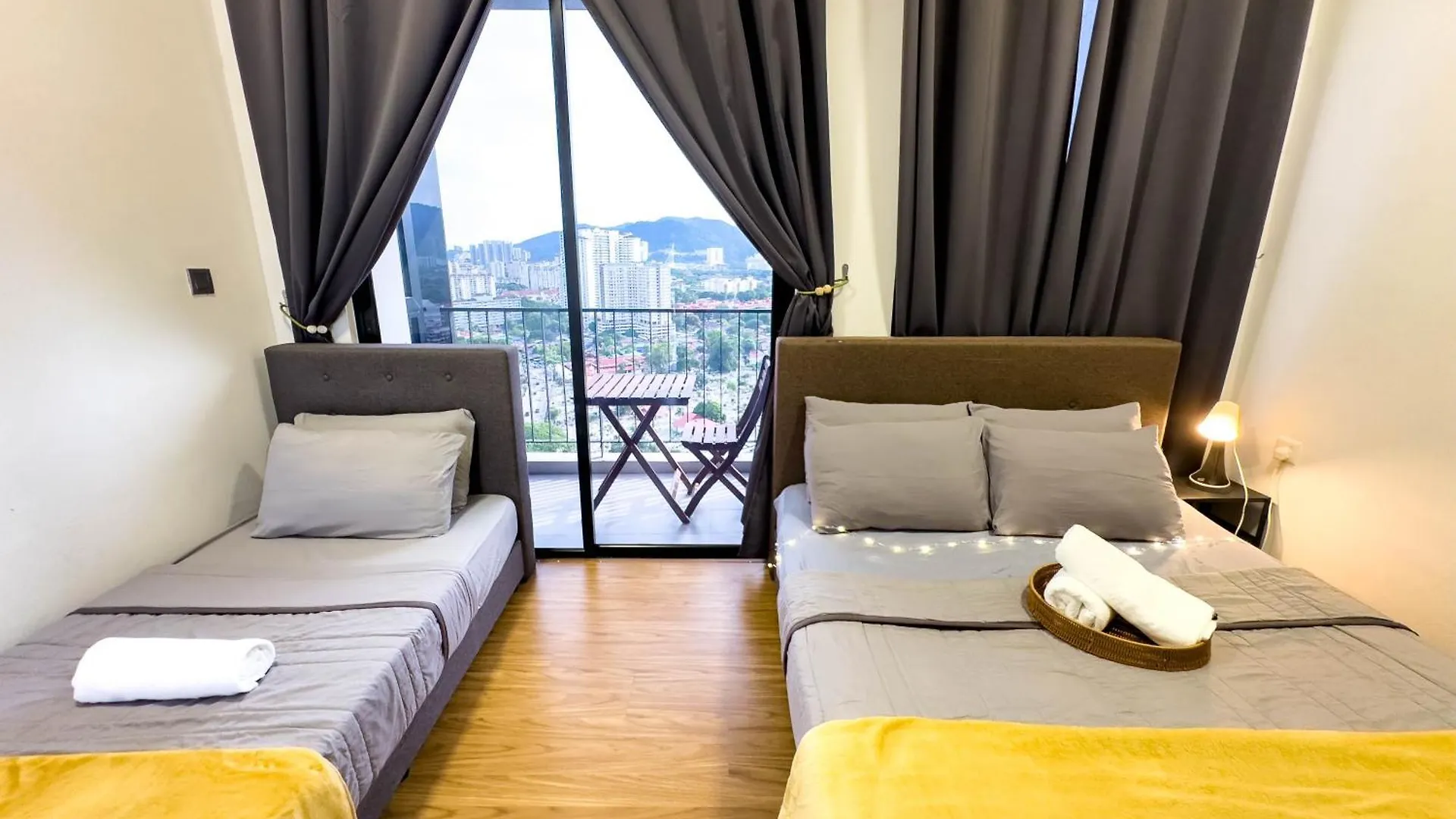 Beacon Executive Suite With Skypool 2Br 11Pax Georgetown Penang 0*, George Town Malaysia